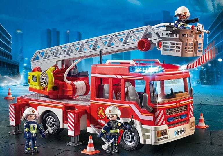 PATEMZON Camion De Pompier Télécommandé 2.4G – Échelle Pivotante 60 Cm, Pulvérisation D’Eau, Lumières & Sons, Jouet Enfant 3 Ans+